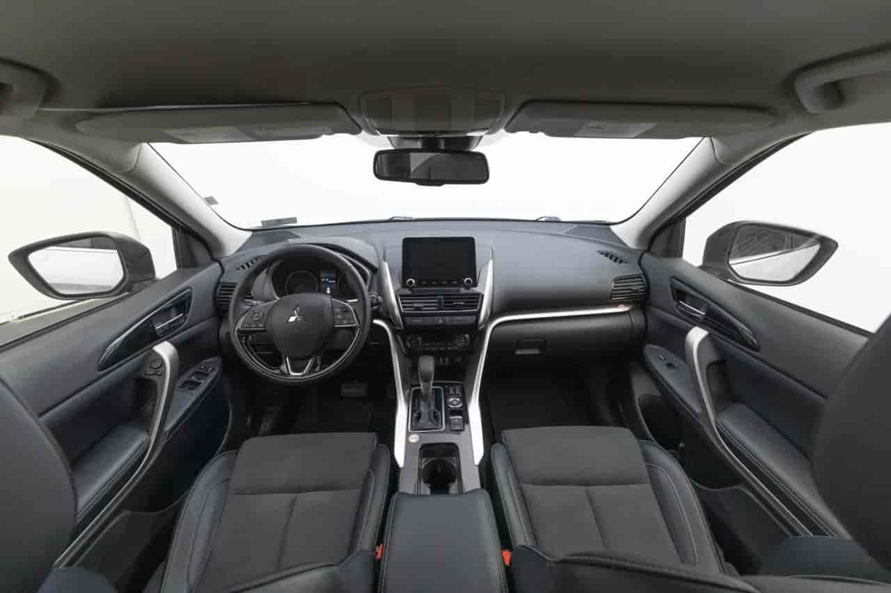 MITSUBISHI Eclipse Cross - 9