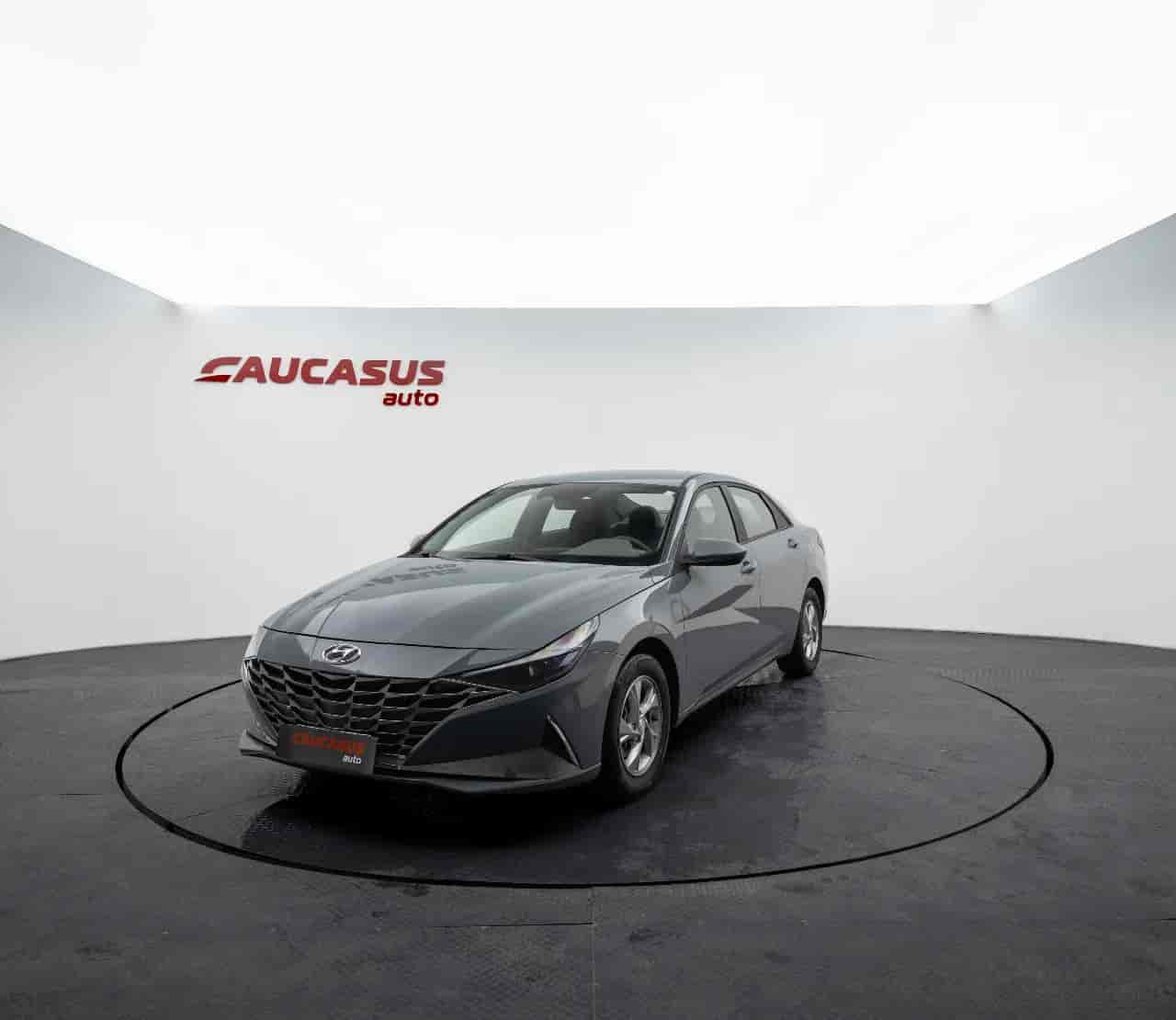 HYUNDAI Elantra - 1