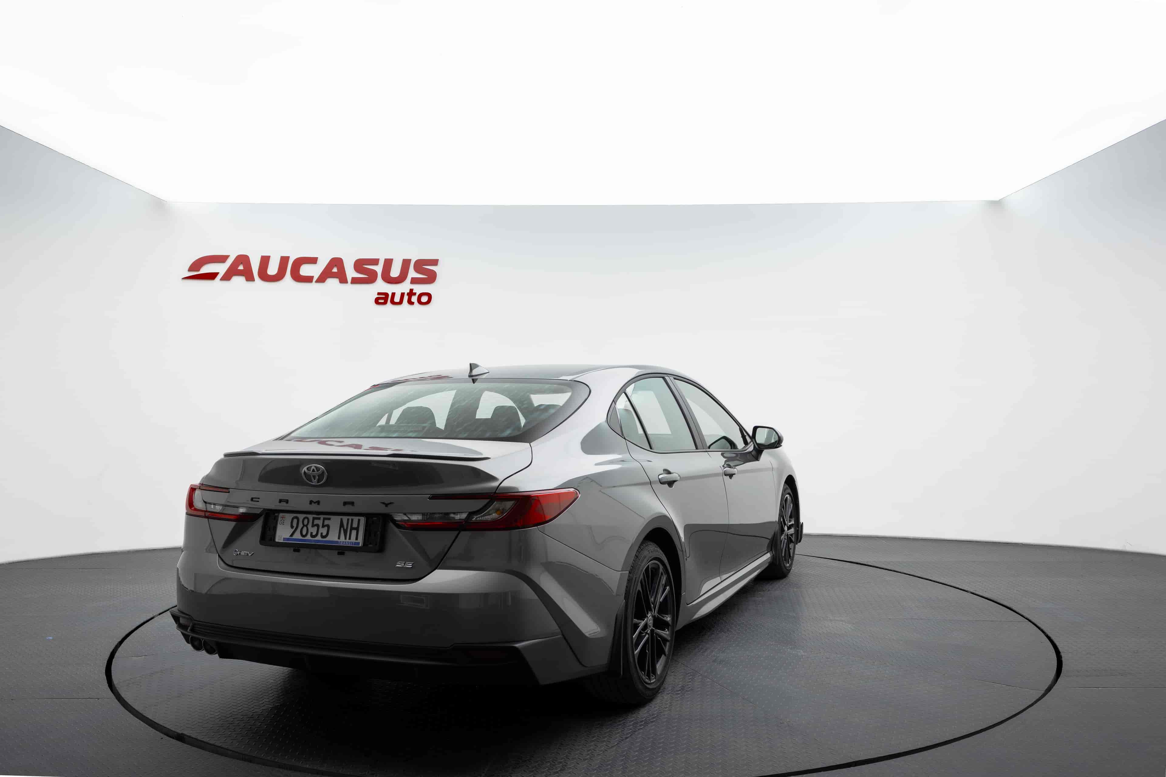TOYOTA Camry - 4