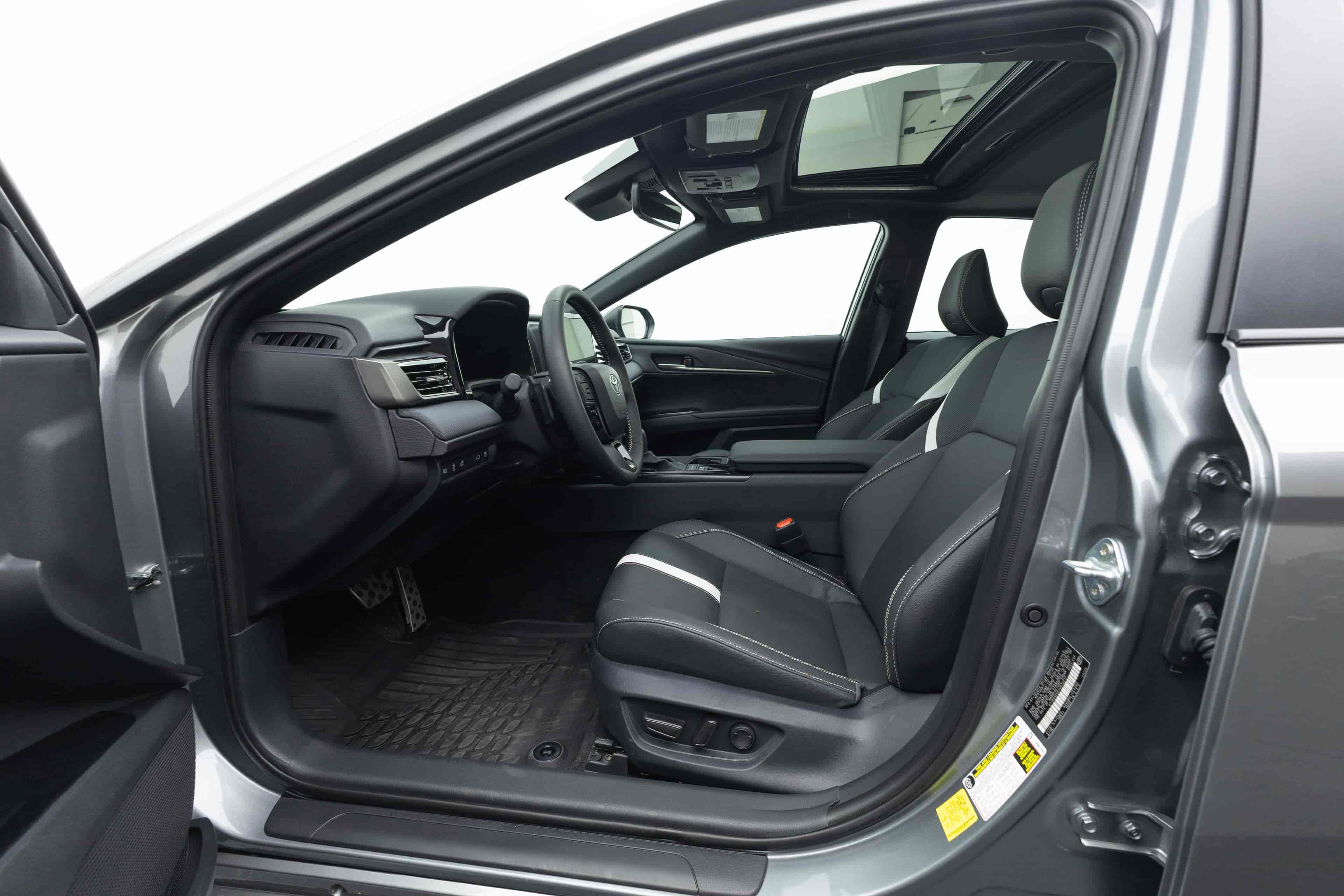 TOYOTA Camry - 10