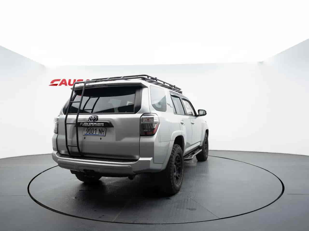 TOYOTA 4Runner - 4