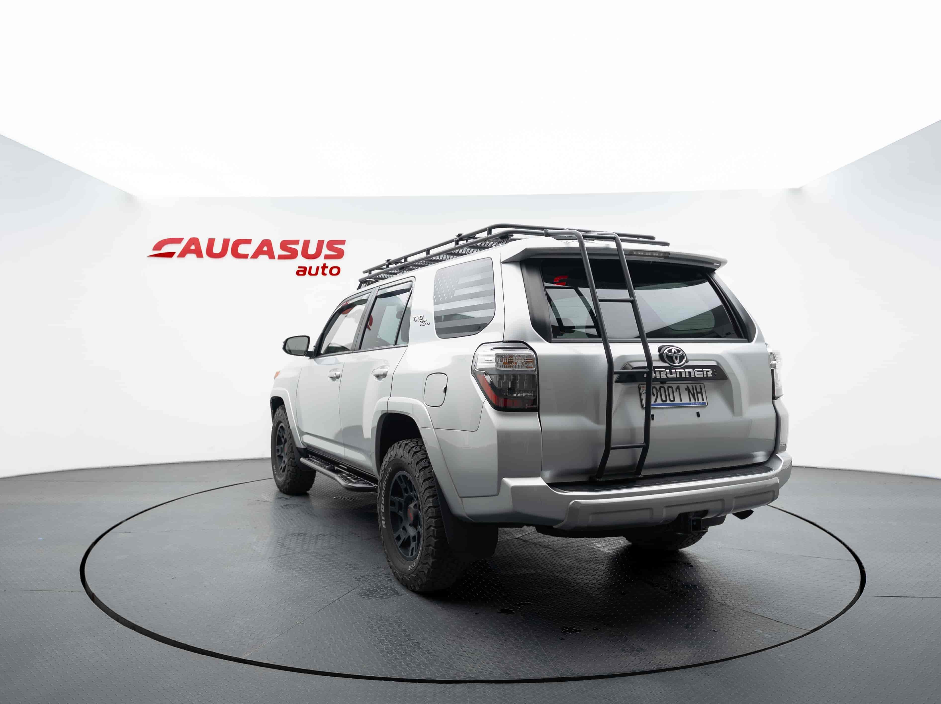 TOYOTA 4Runner - 6