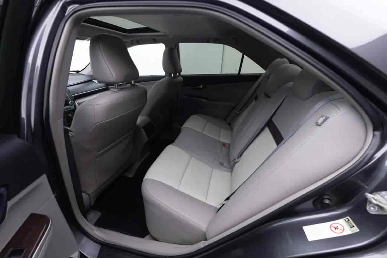 TOYOTA Camry - 8