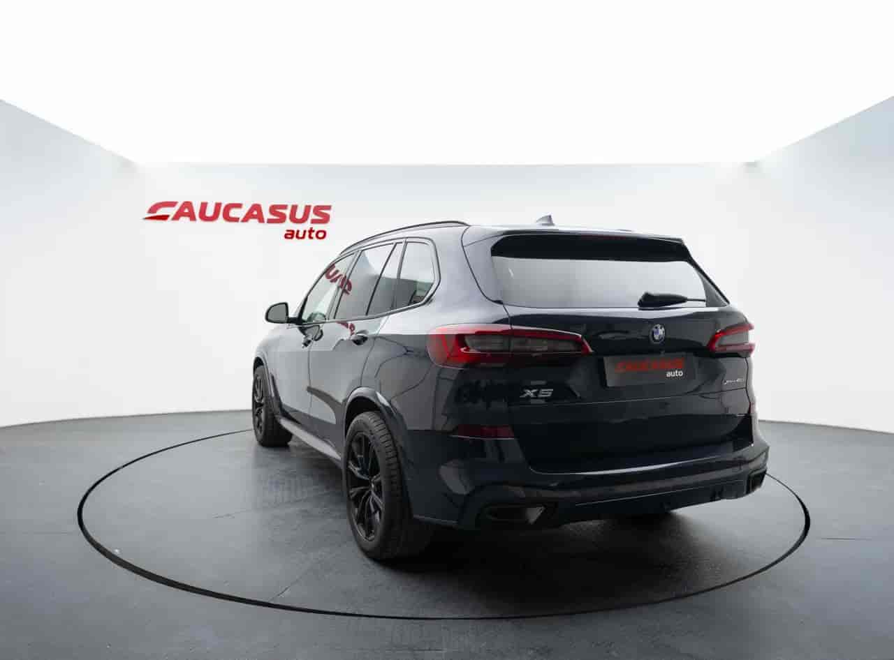 BMW X5 - 6