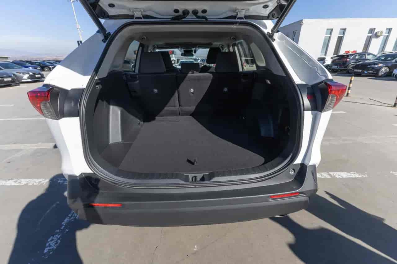 TOYOTA RAV4 - 7
