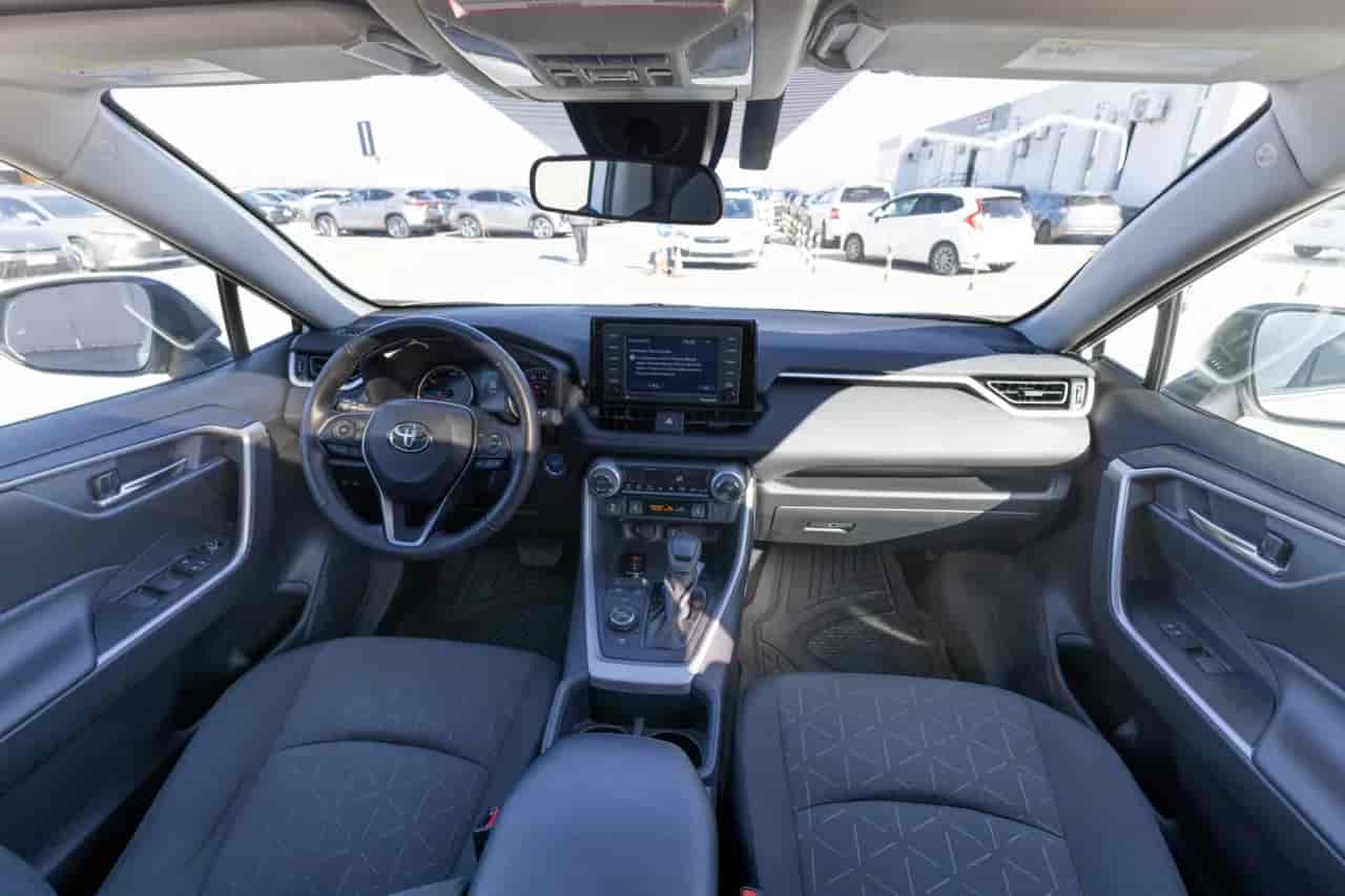 TOYOTA RAV4 - 9