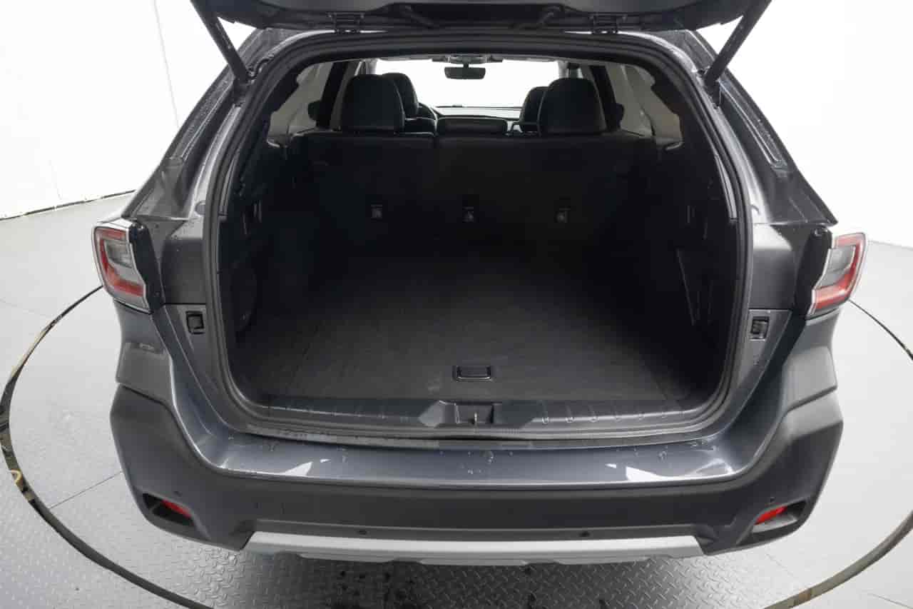 SUBARU Outback - 7