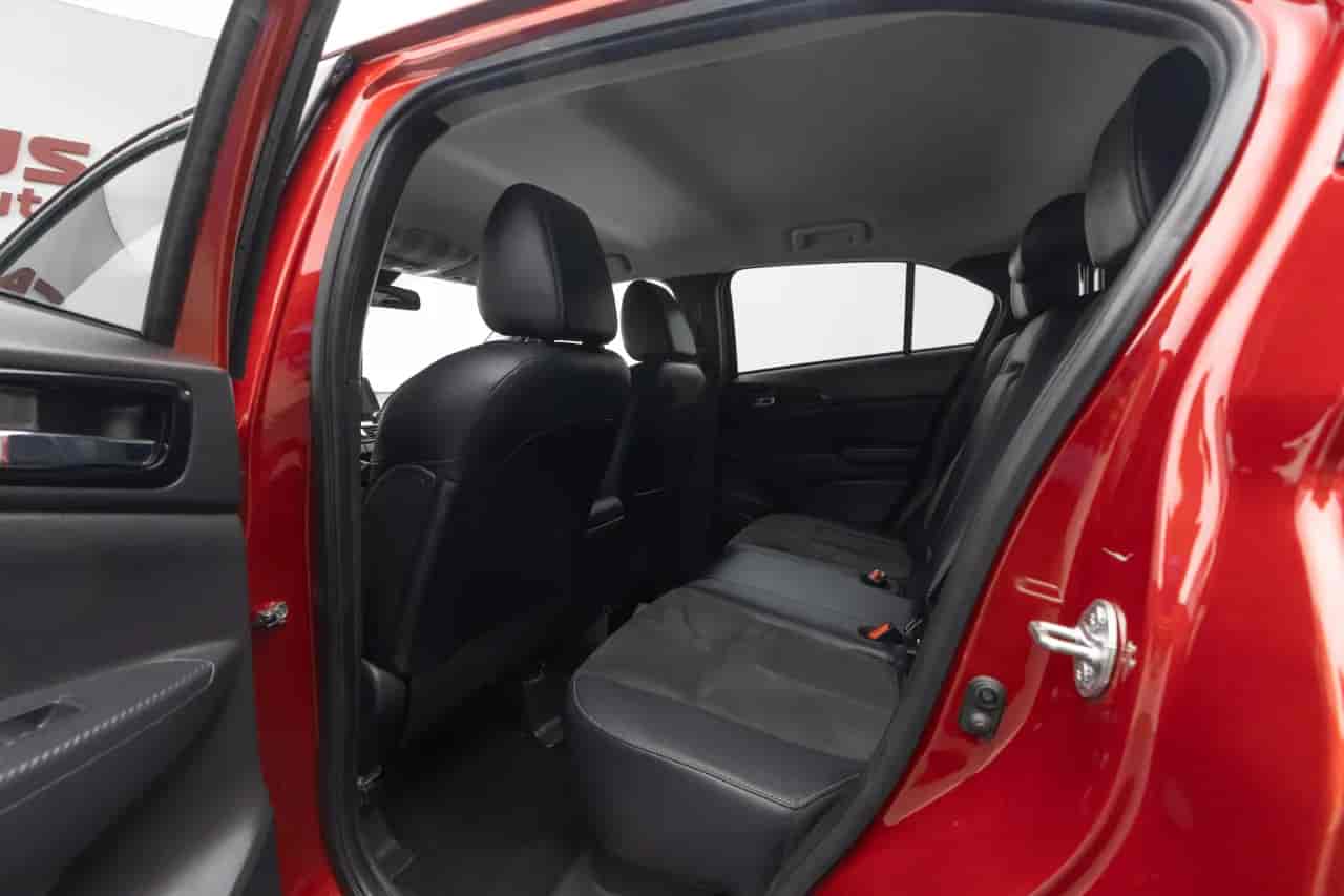 MITSUBISHI Eclipse Cross - 8