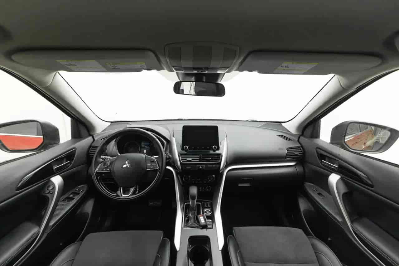 MITSUBISHI Eclipse Cross - 9