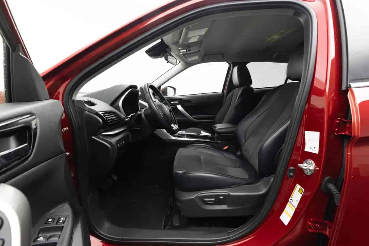 MITSUBISHI Eclipse Cross - 10