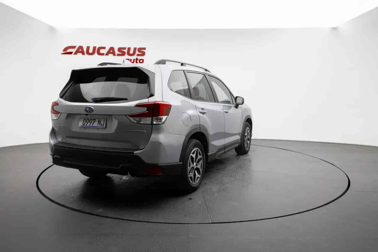SUBARU Forester - 4