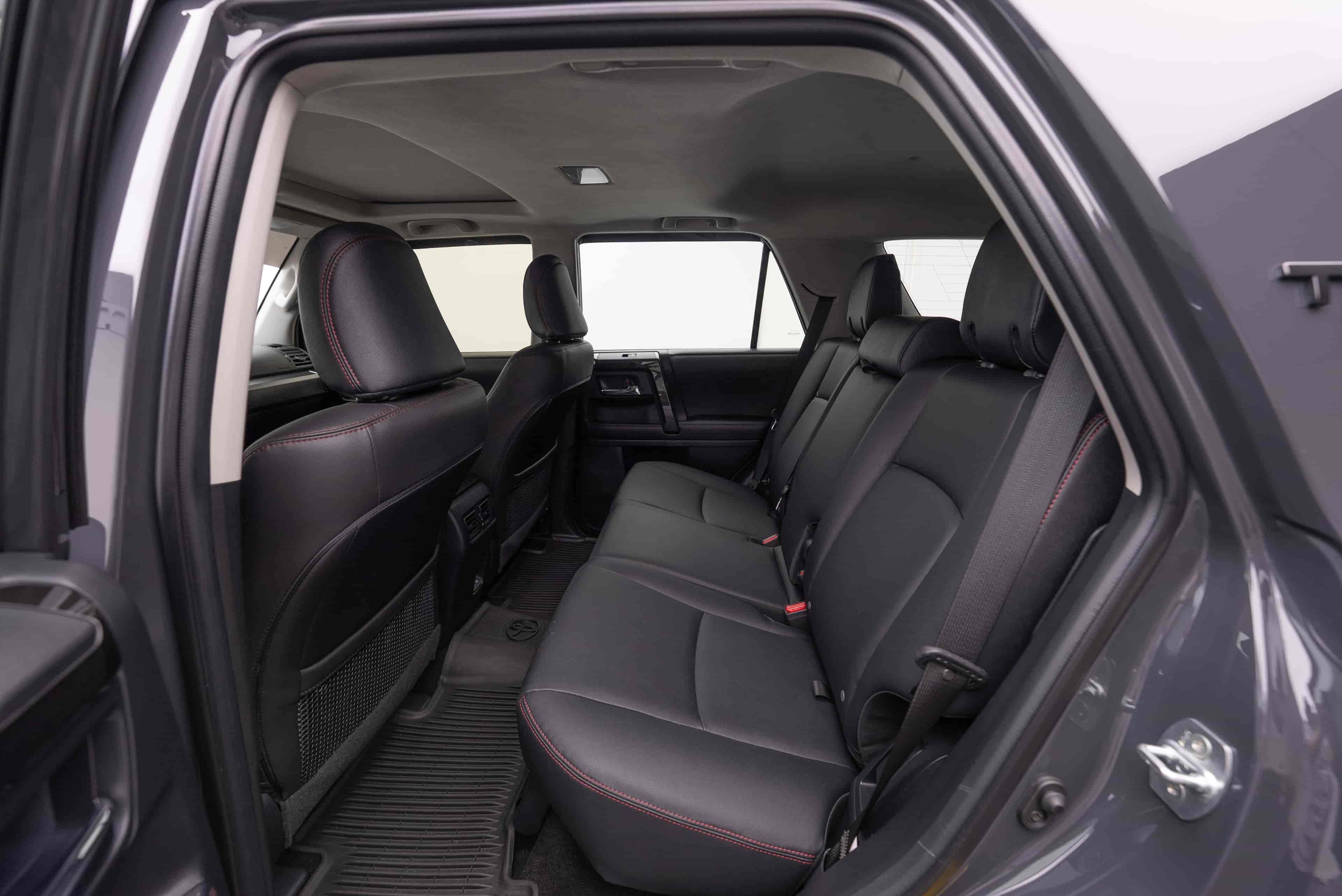 TOYOTA 4Runner - 8