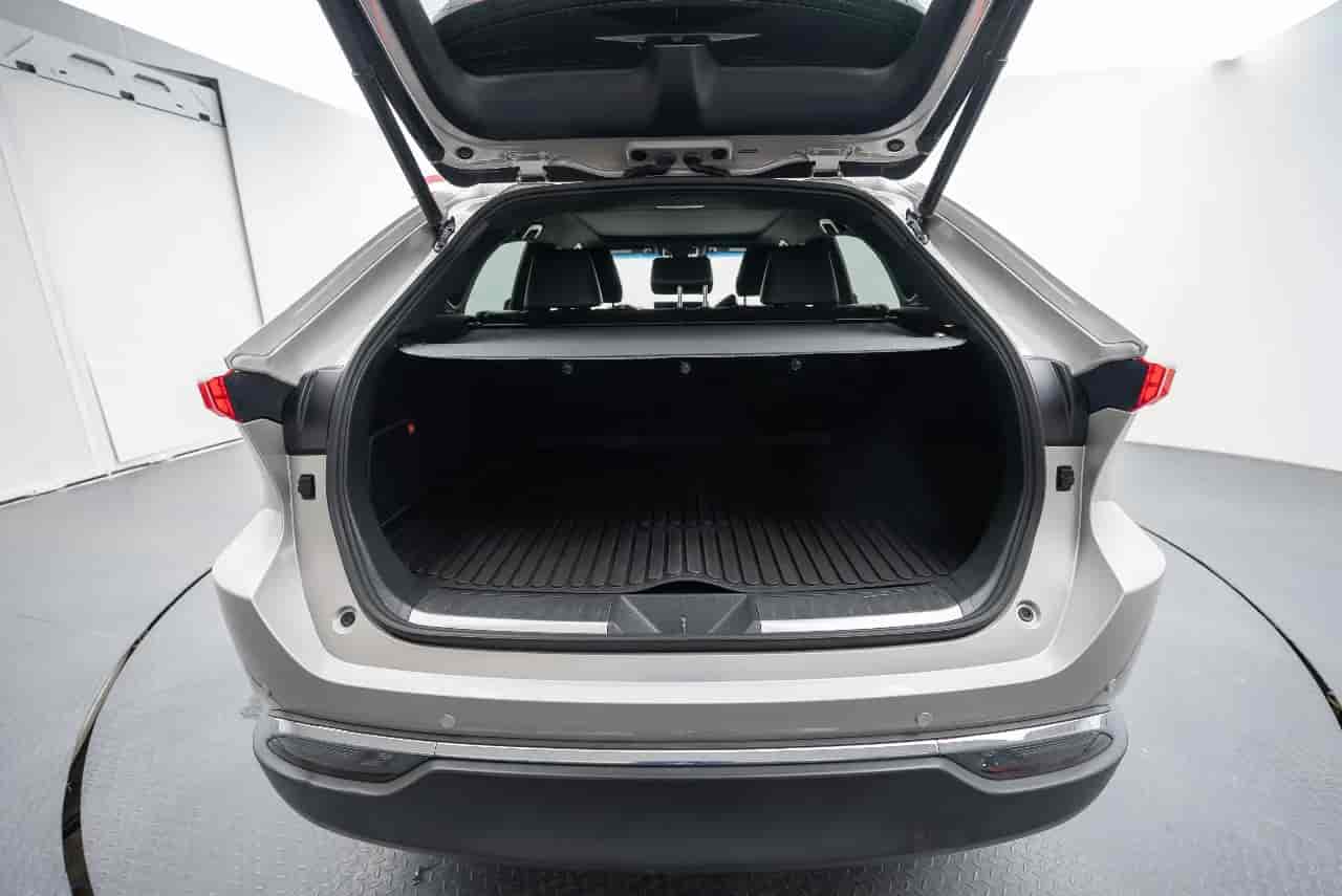 TOYOTA Venza - 7