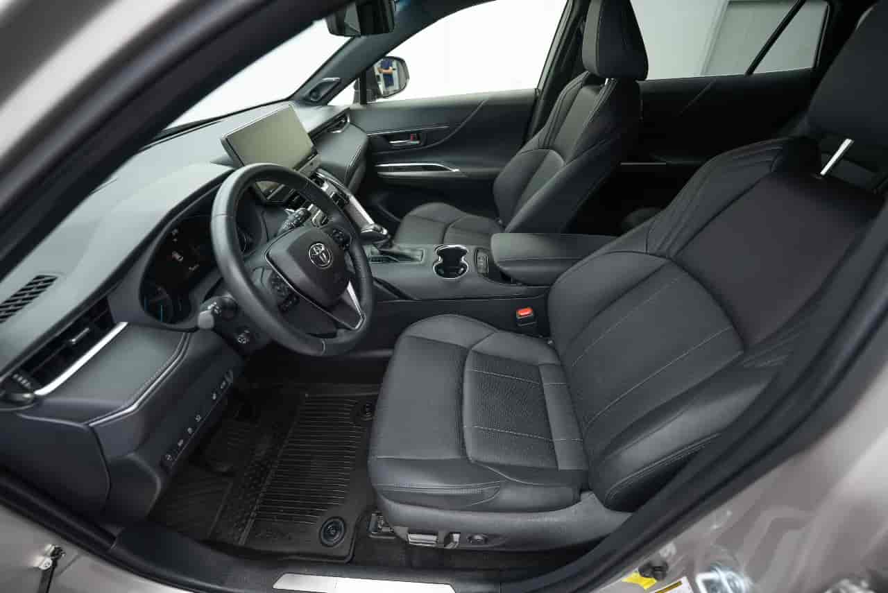 TOYOTA Venza - 10