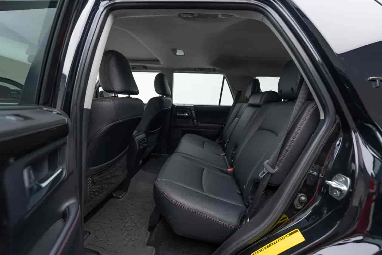 TOYOTA 4Runner - 8