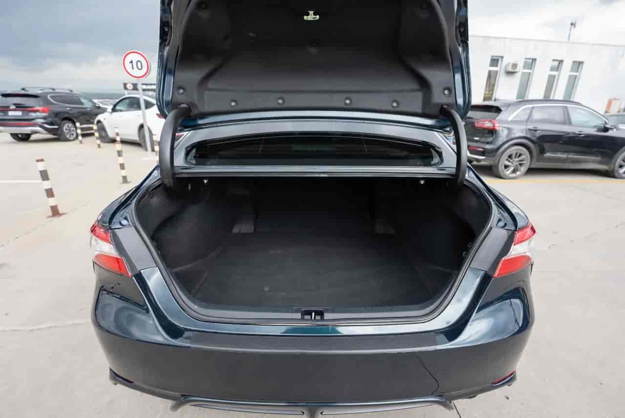 TOYOTA Camry - 7