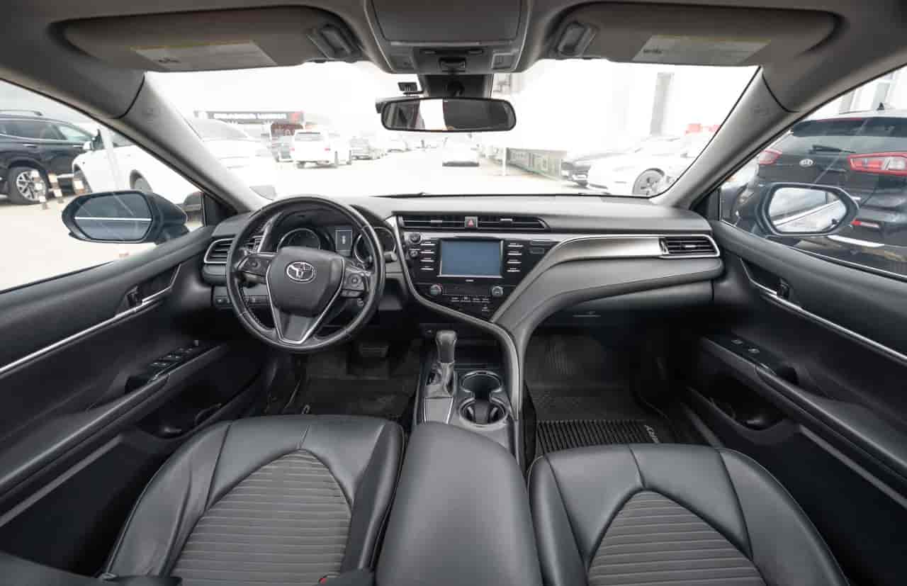 TOYOTA Camry - 9