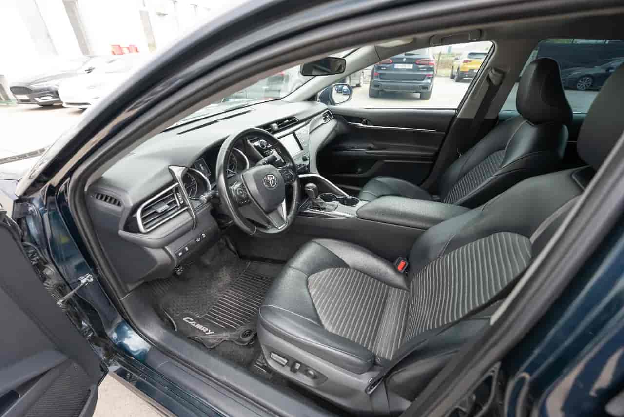 TOYOTA Camry - 10