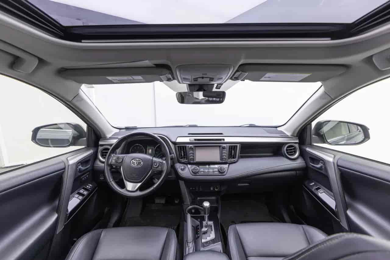 TOYOTA RAV4 - 9