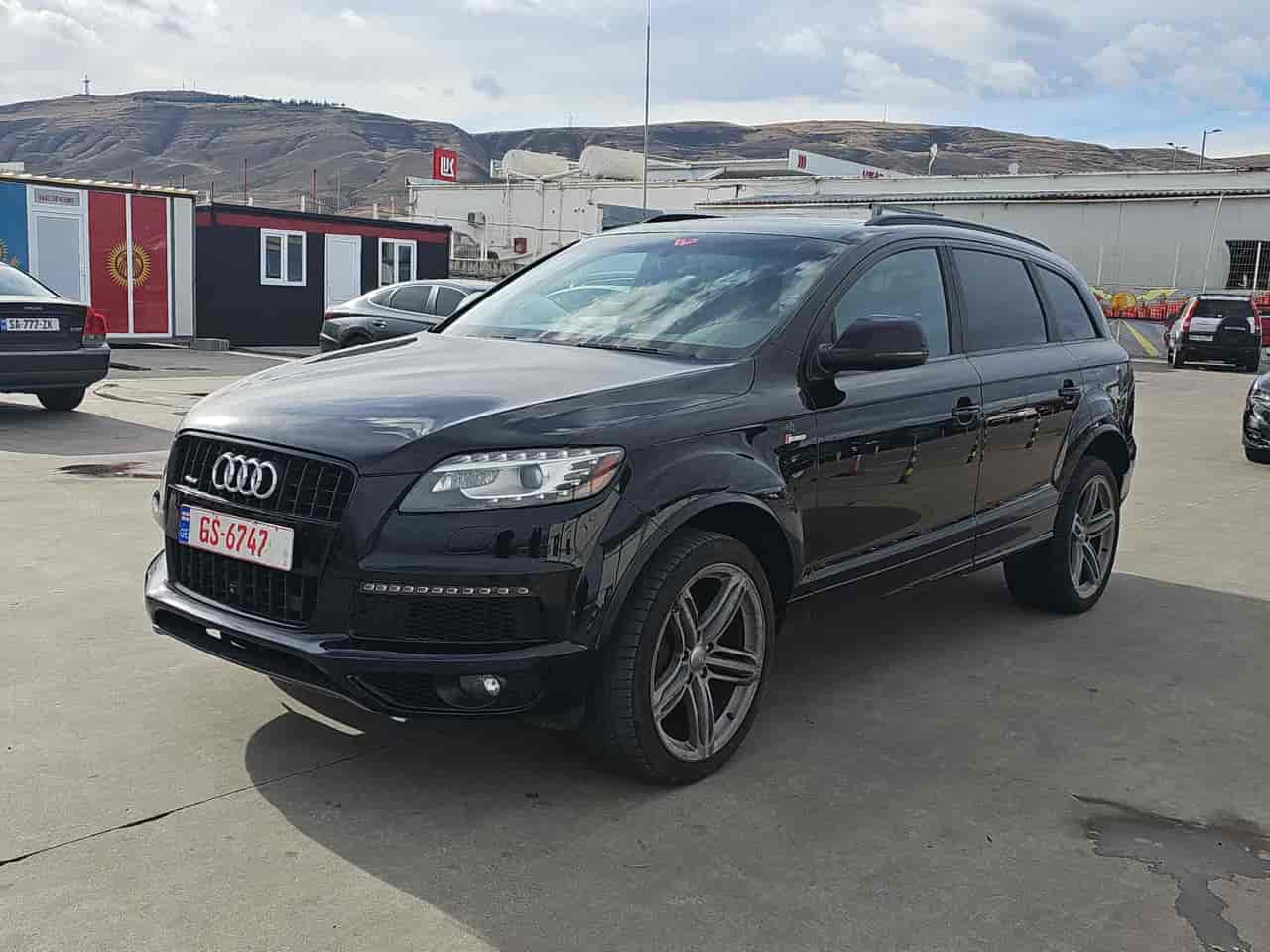 AUDI Q7 - 1
