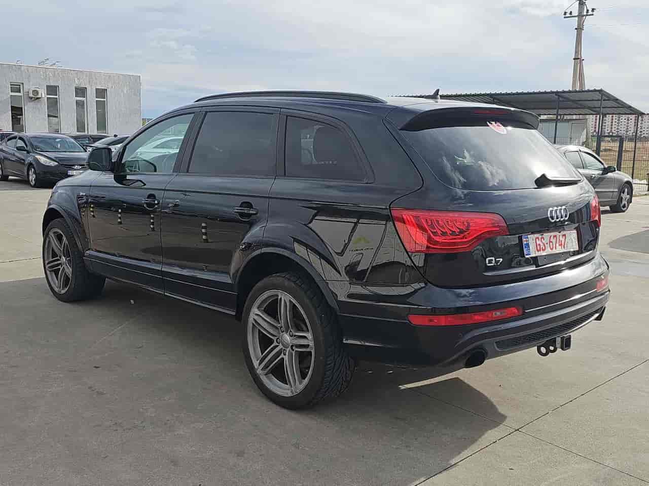 AUDI Q7 - 6