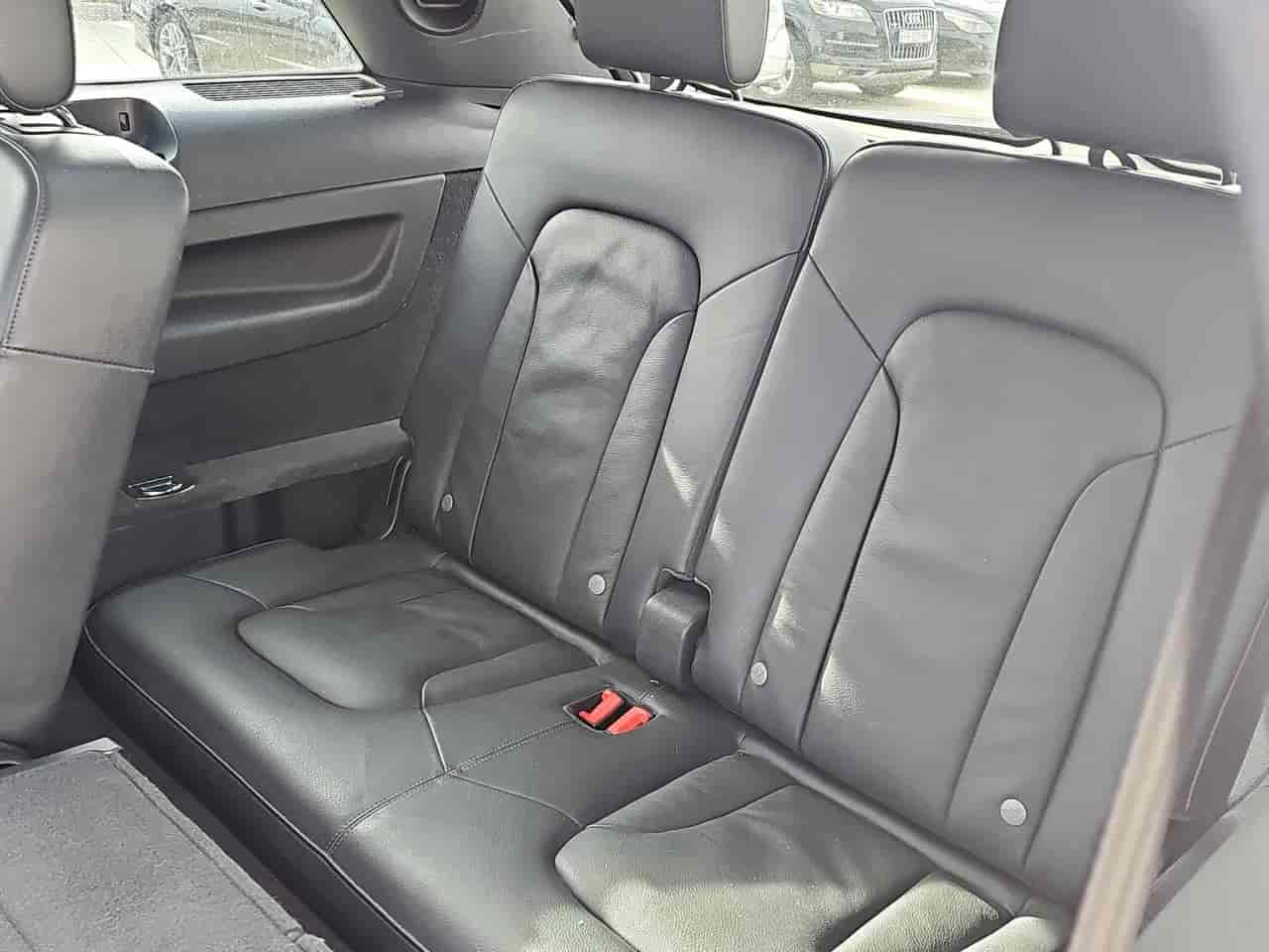 AUDI Q7 - 8