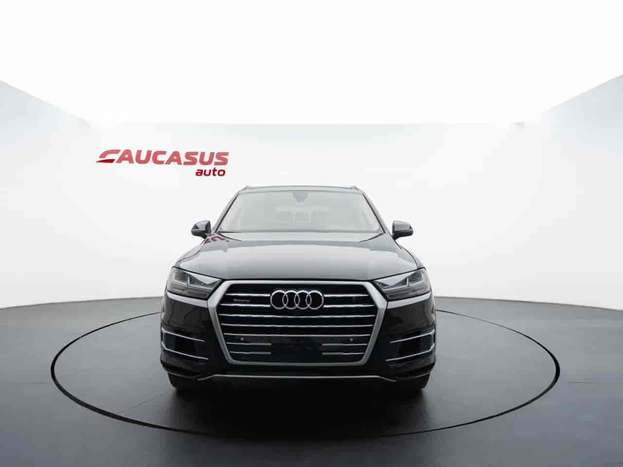AUDI Q7 - 2