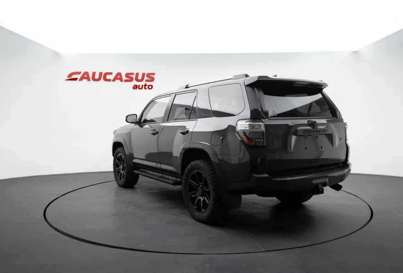 TOYOTA 4Runner - 6