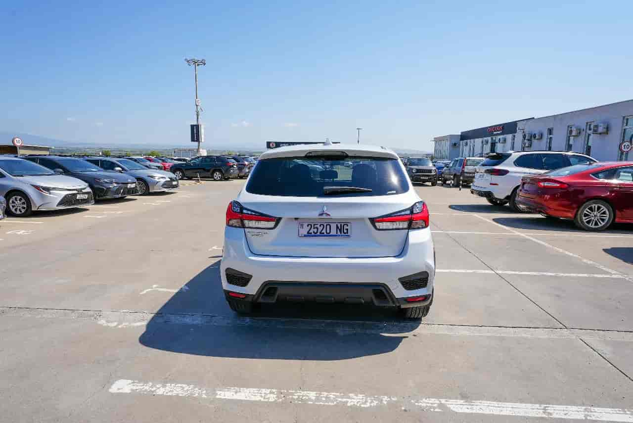MITSUBISHI Outlander Sport - 5