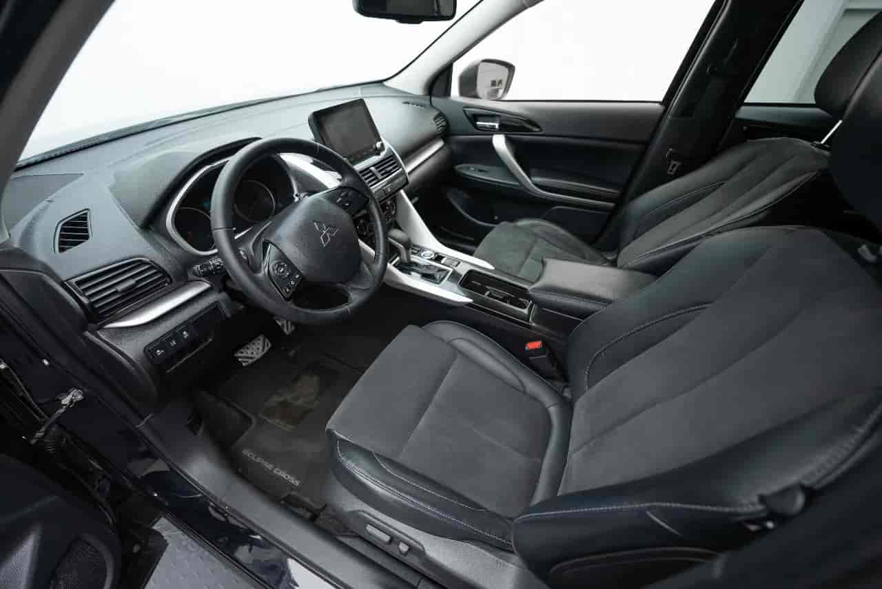 MITSUBISHI Eclipse Cross - 10