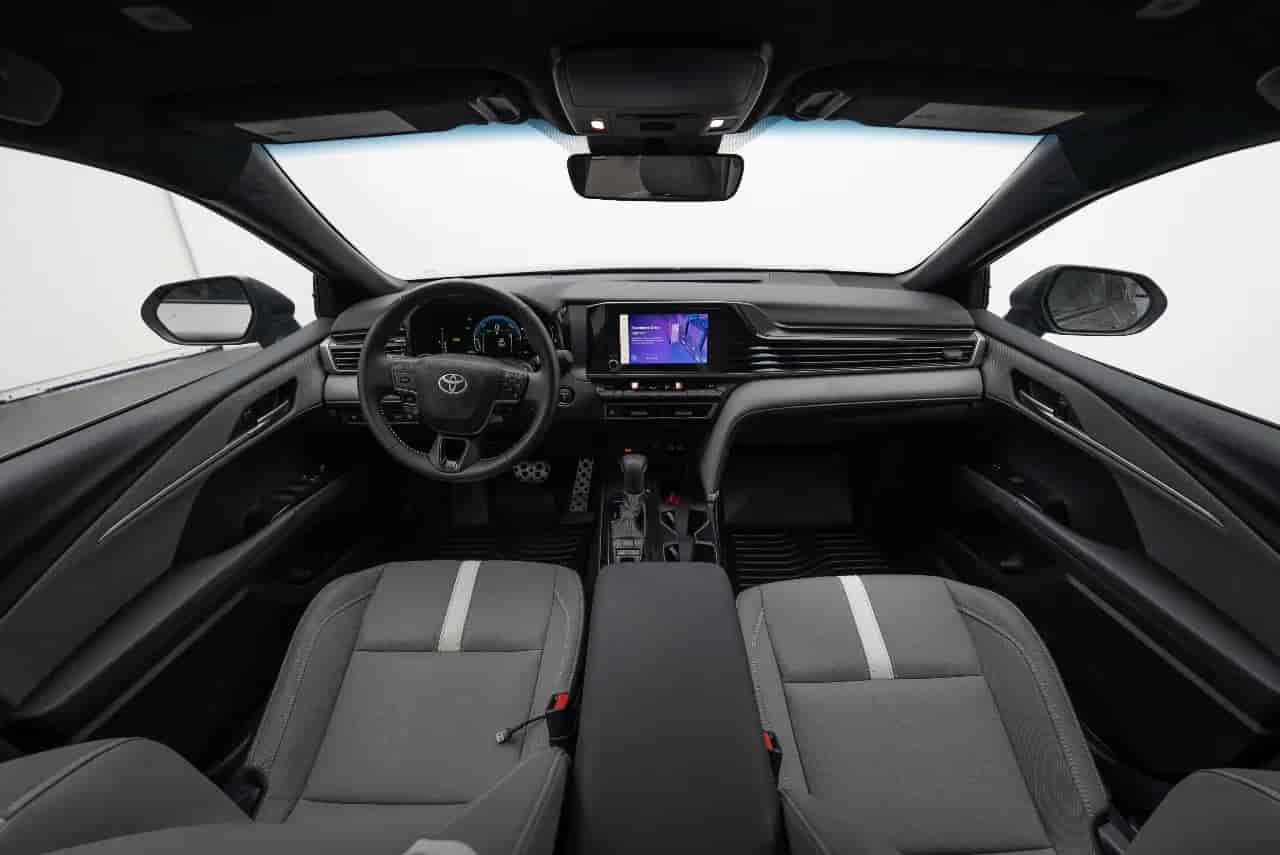 TOYOTA Camry - 9