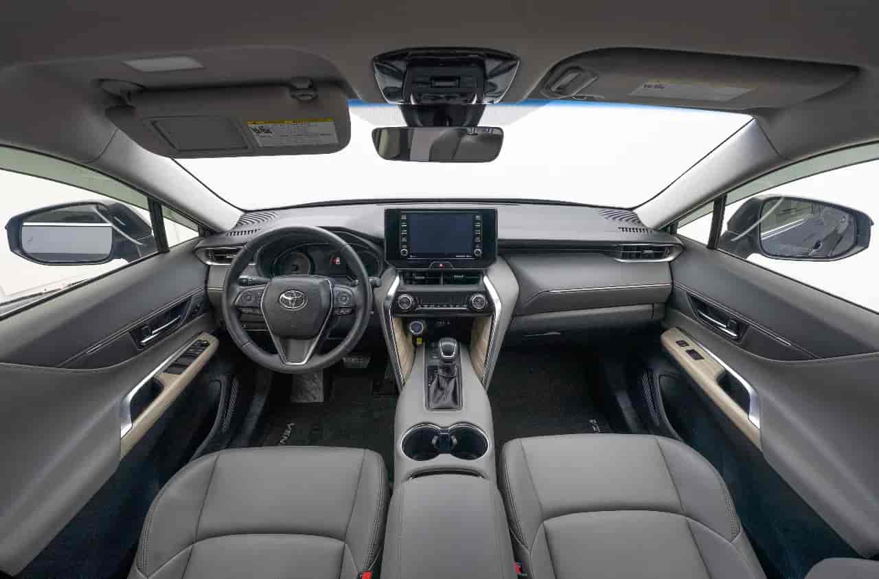 TOYOTA Venza - 9