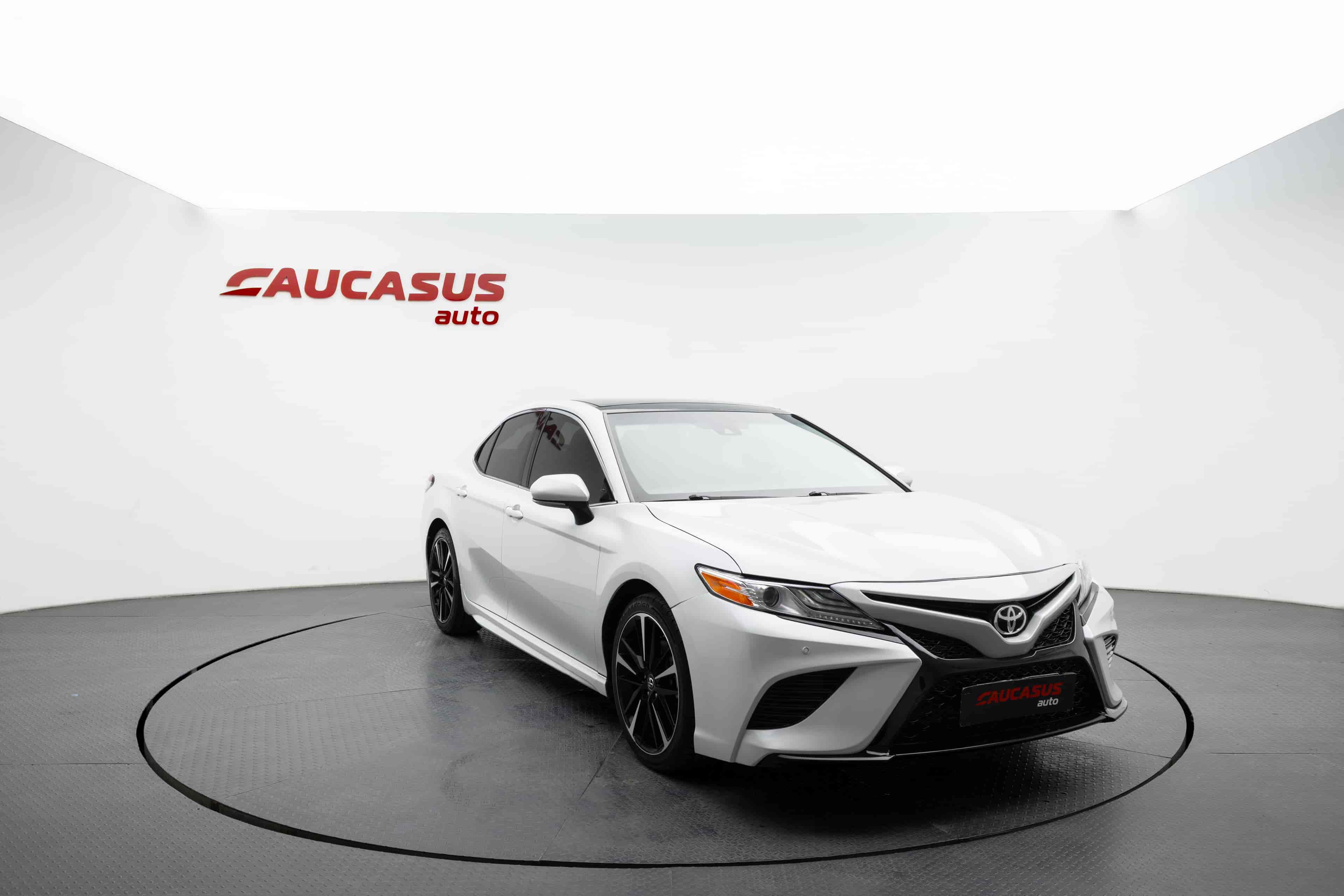 TOYOTA Camry - 3