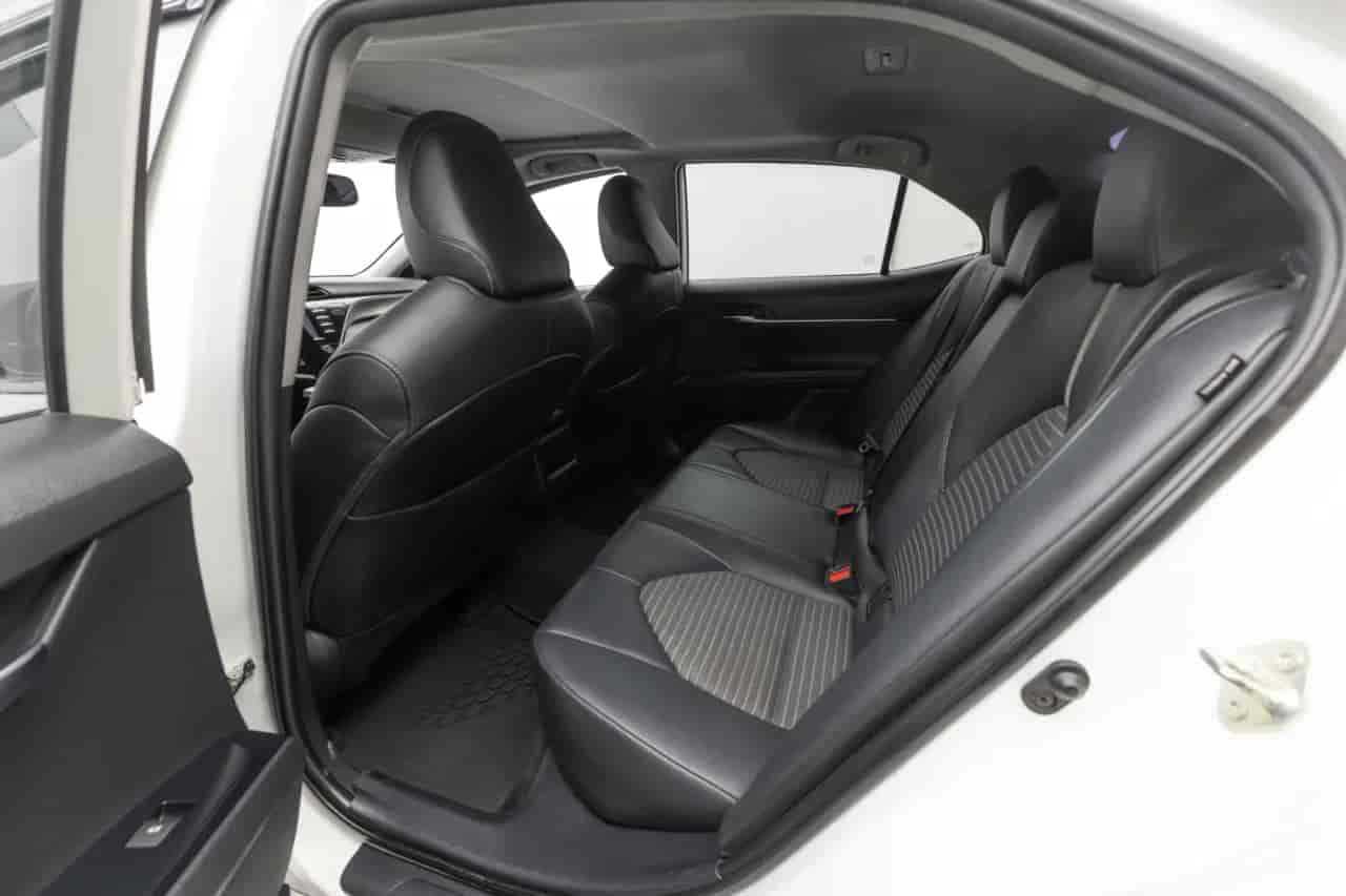 TOYOTA Camry - 8
