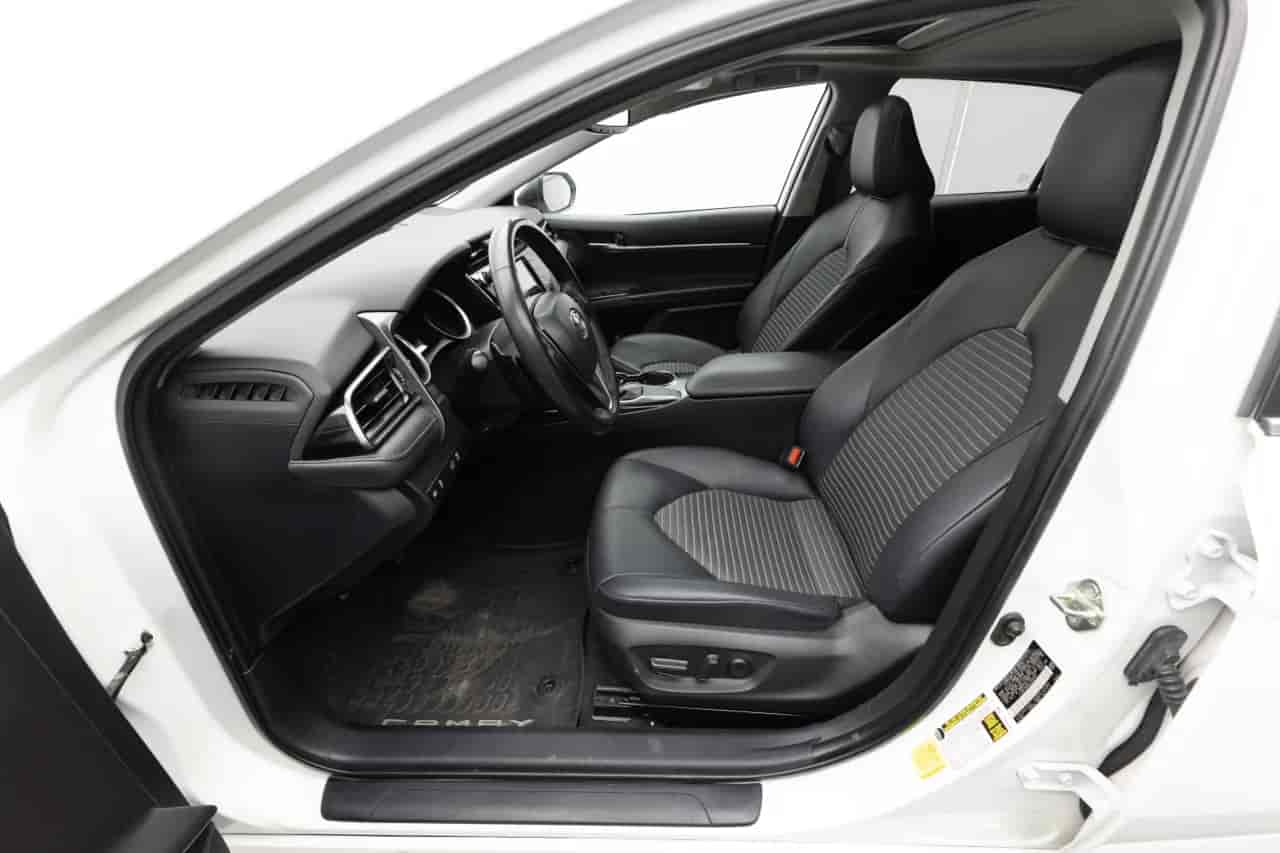 TOYOTA Camry - 10