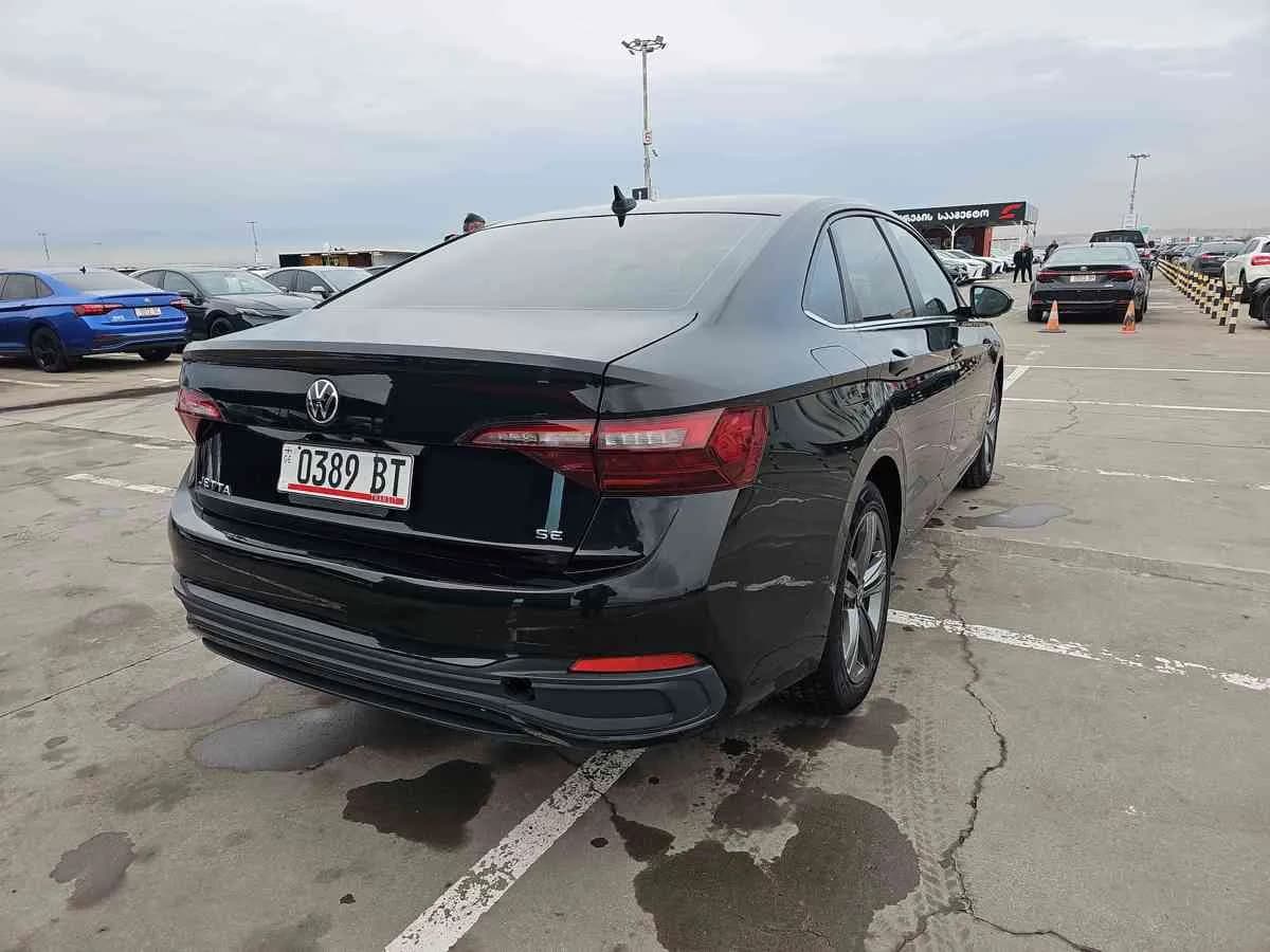 VOLKSWAGEN Jetta - 6
