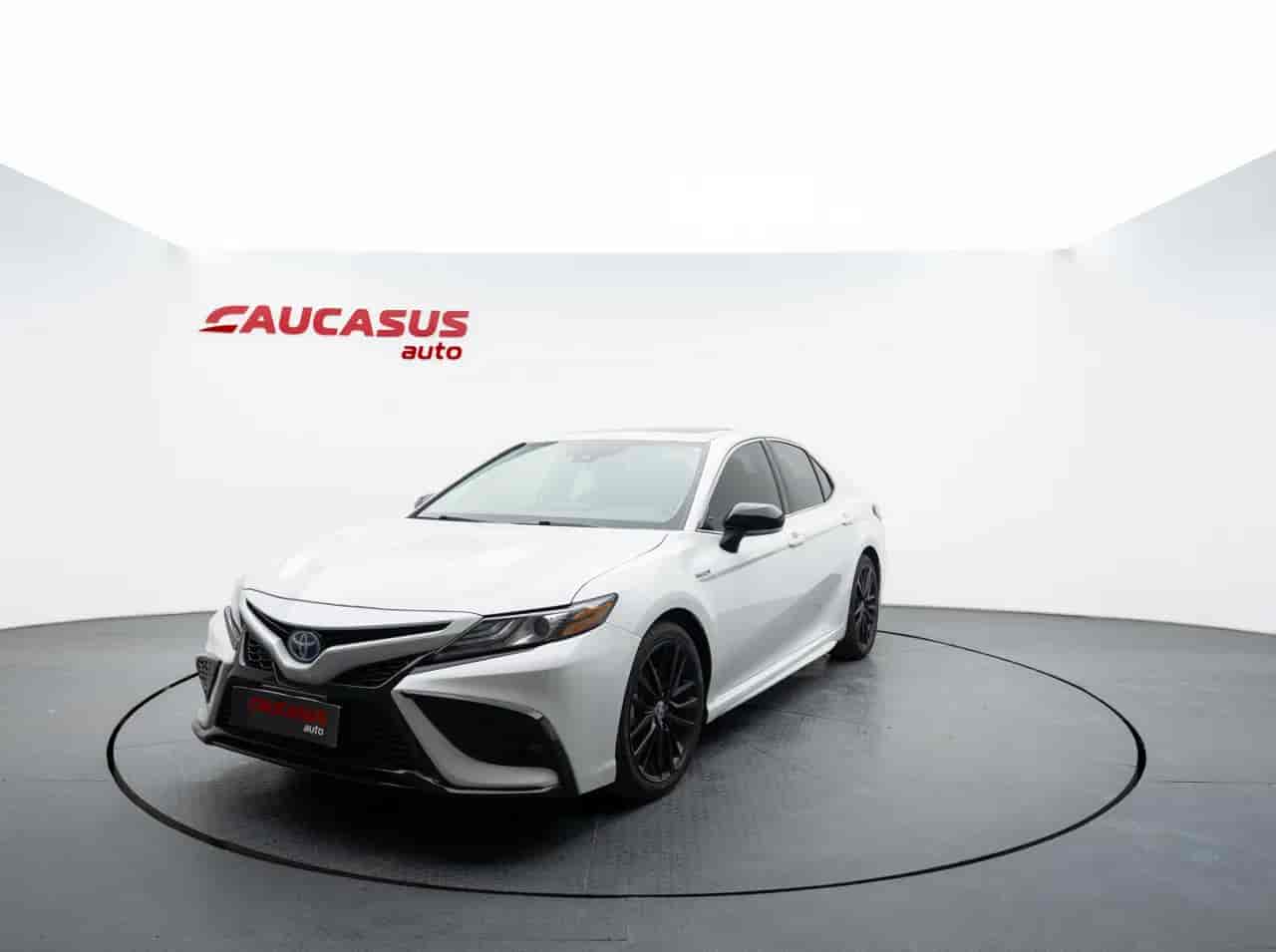 TOYOTA Camry - 1