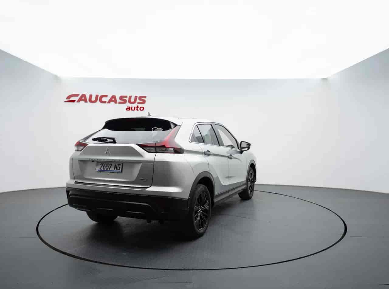 MITSUBISHI Eclipse Cross - 4
