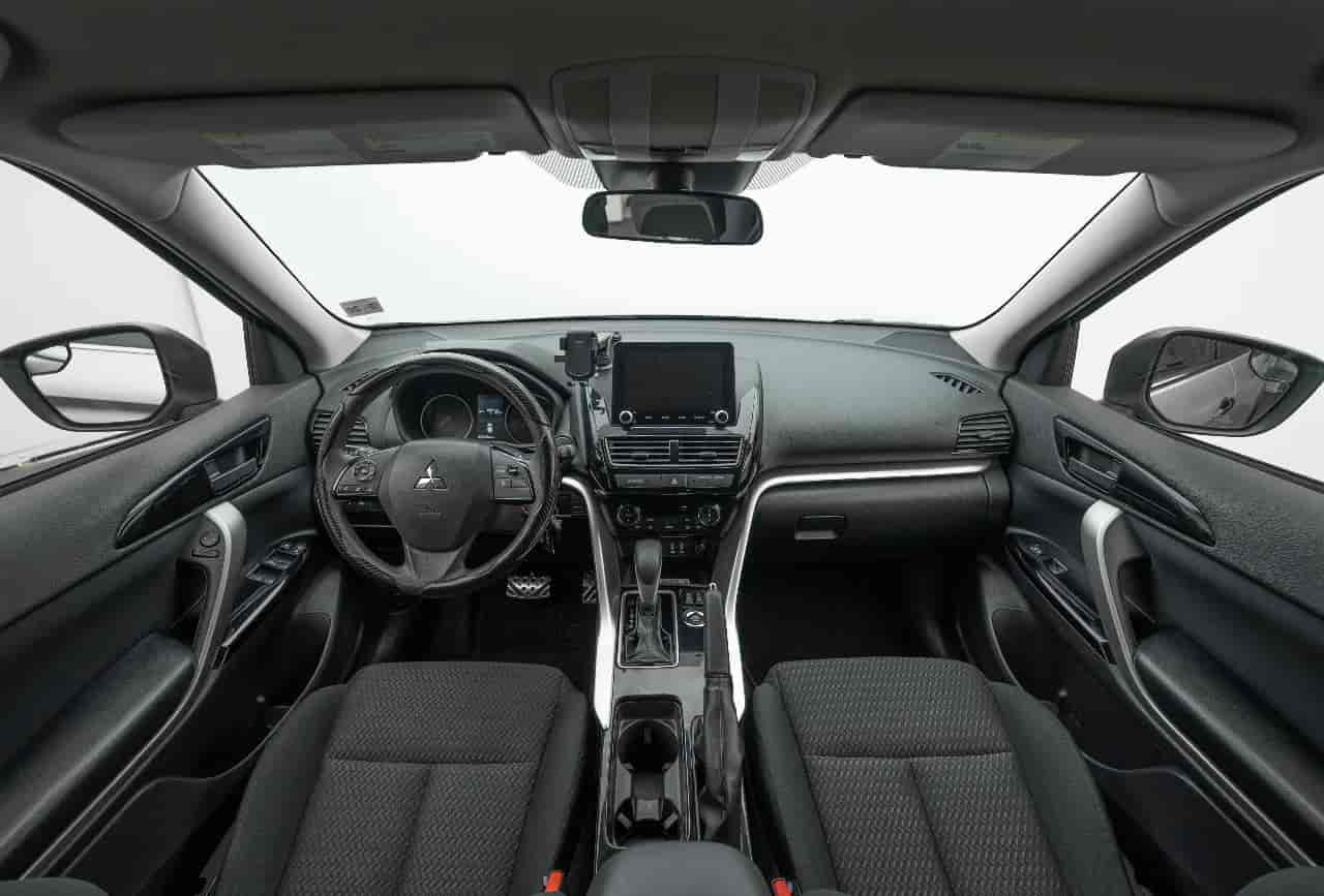 MITSUBISHI Eclipse Cross - 9