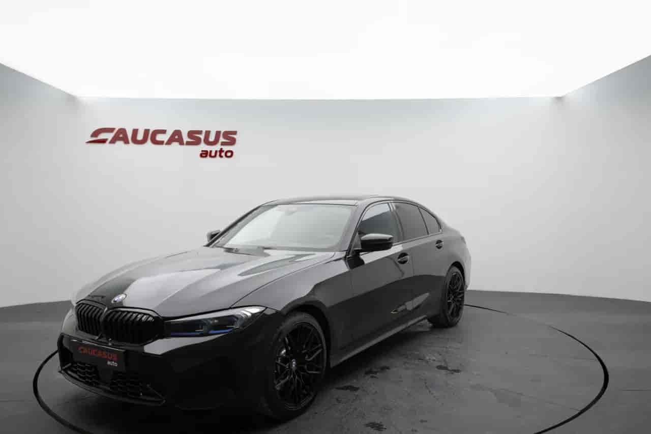 BMW 3-Series - 3