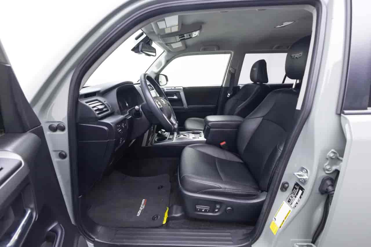 TOYOTA 4-Runner - 10