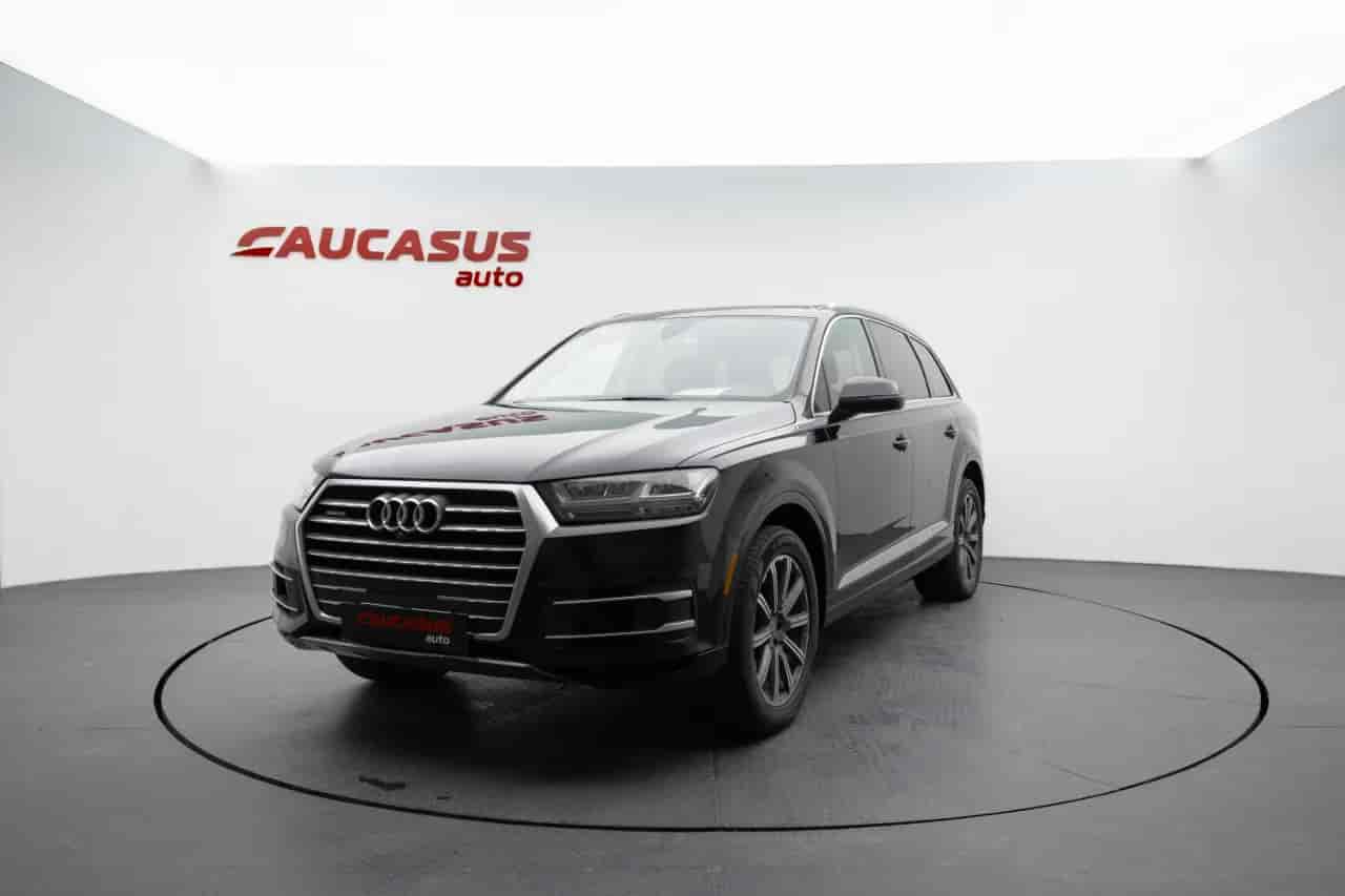 AUDI Q7 - 1