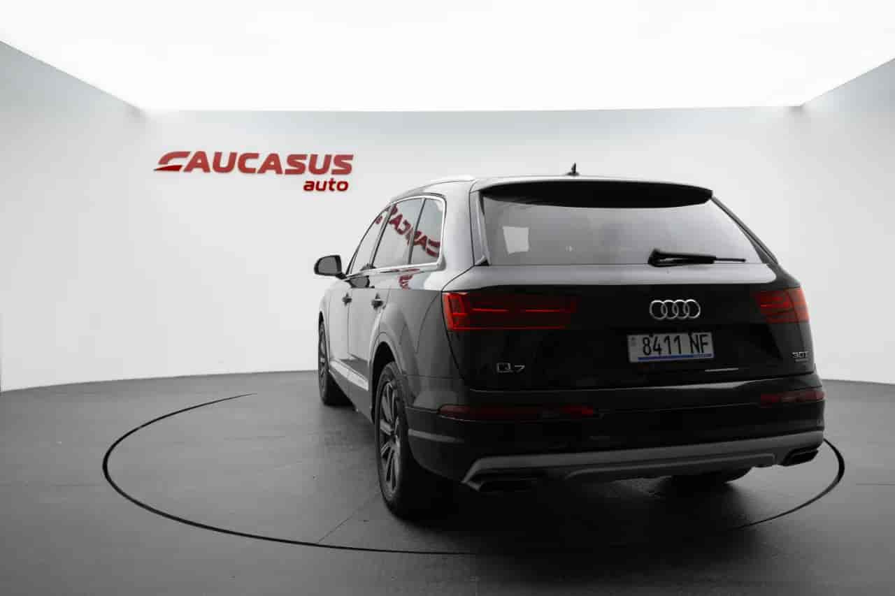 AUDI Q7 - 4