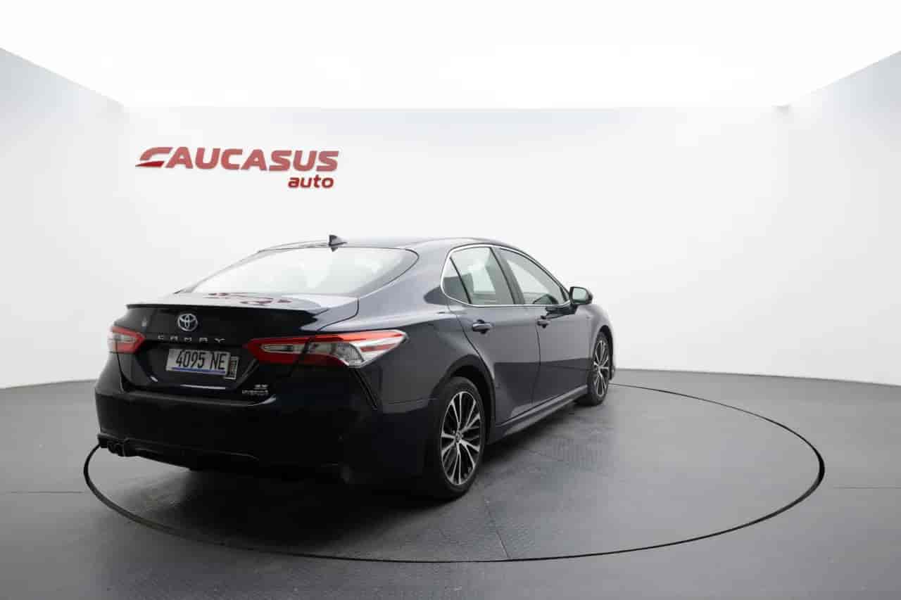 TOYOTA Camry - 4