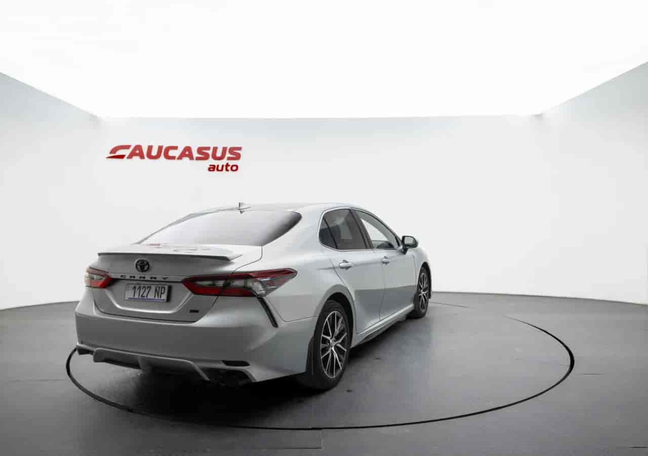 TOYOTA Camry - 4
