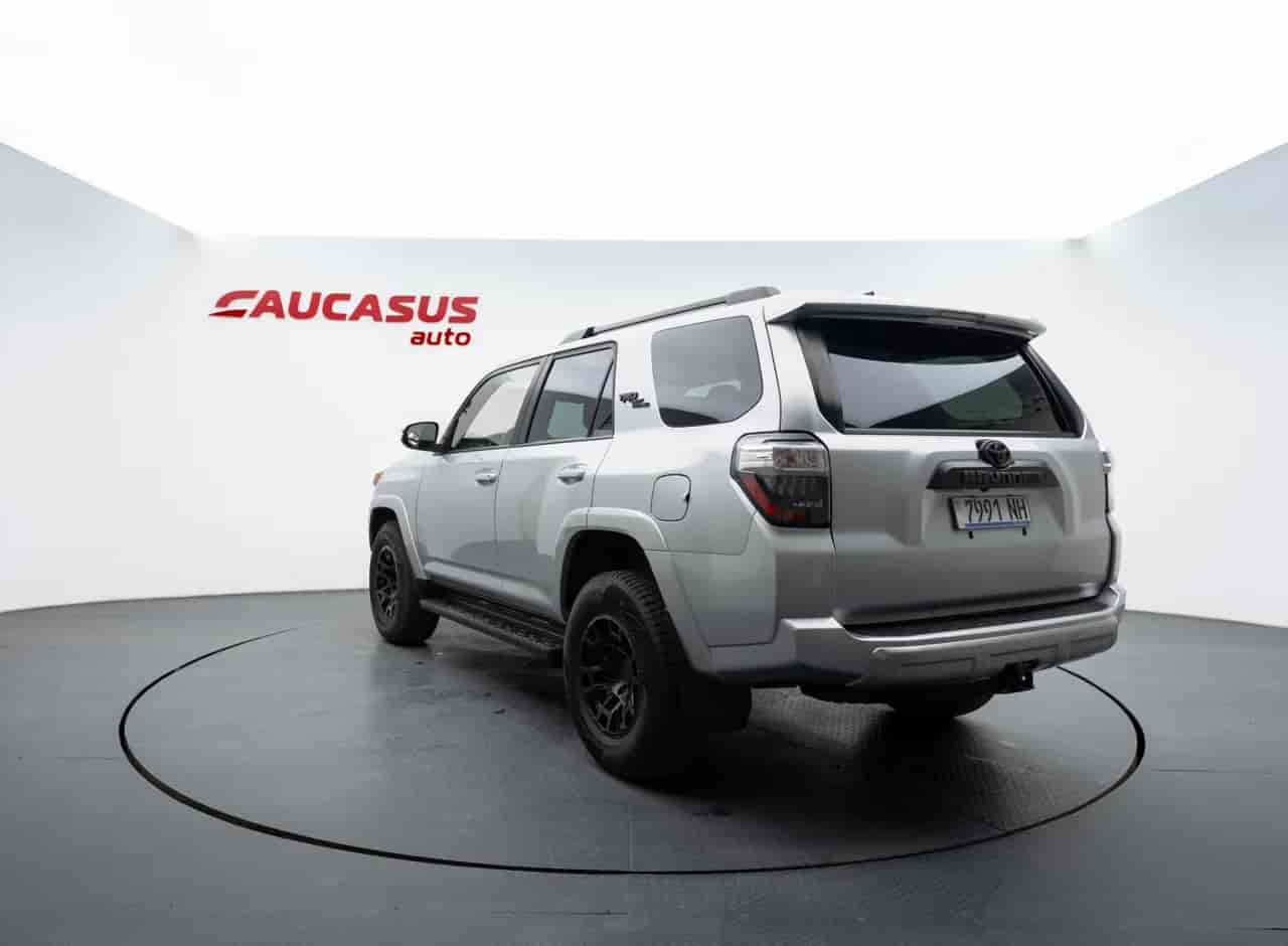 TOYOTA 4-Runner - 6
