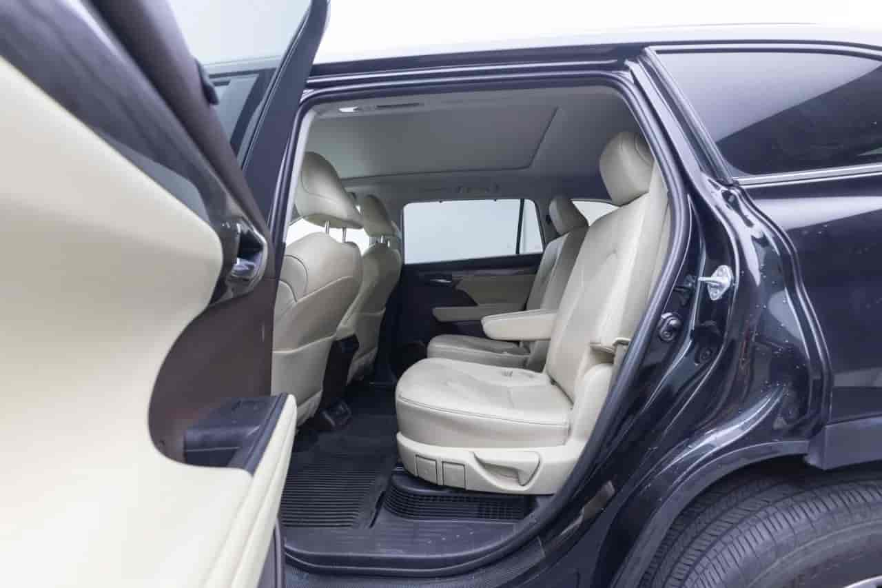 TOYOTA Highlander - 8