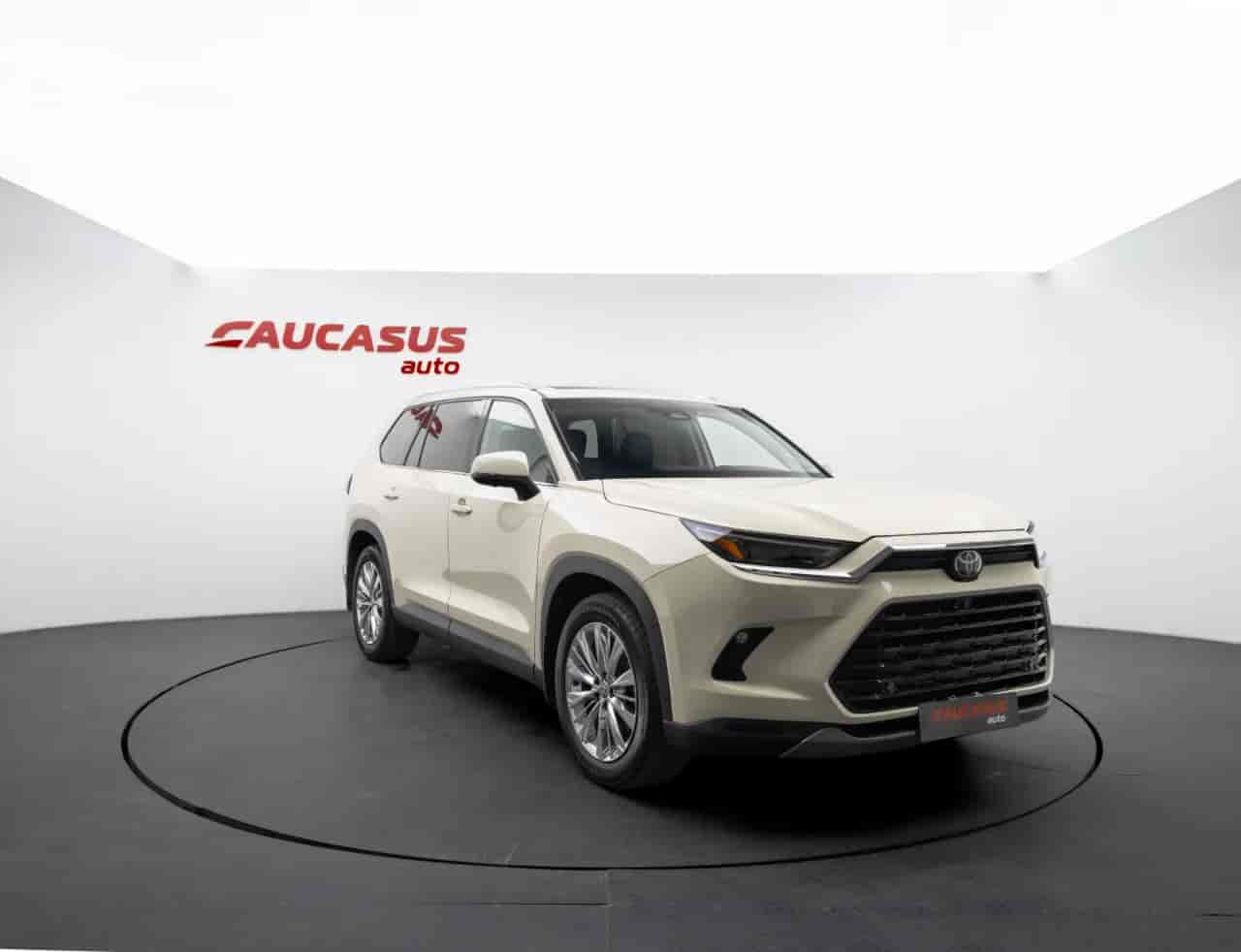TOYOTA Grand Highlander - 3