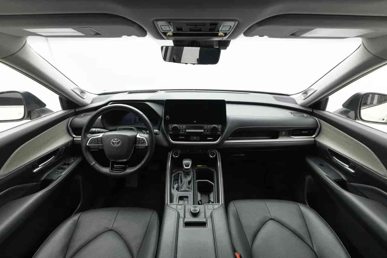 TOYOTA Grand Highlander - 9