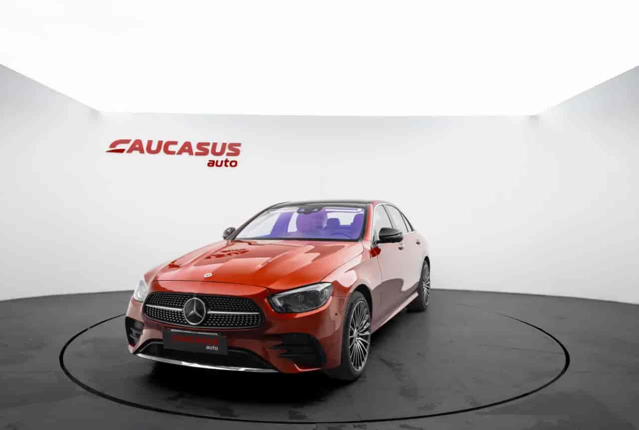 MERCEDES-BENZ E-Class - 1